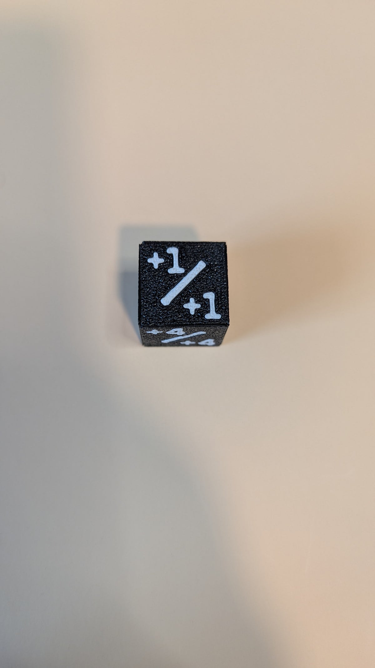 +1/+1 Counter Würfel, 6-seitig, 1 Stk., kompatibel mit Magic: The Gathering